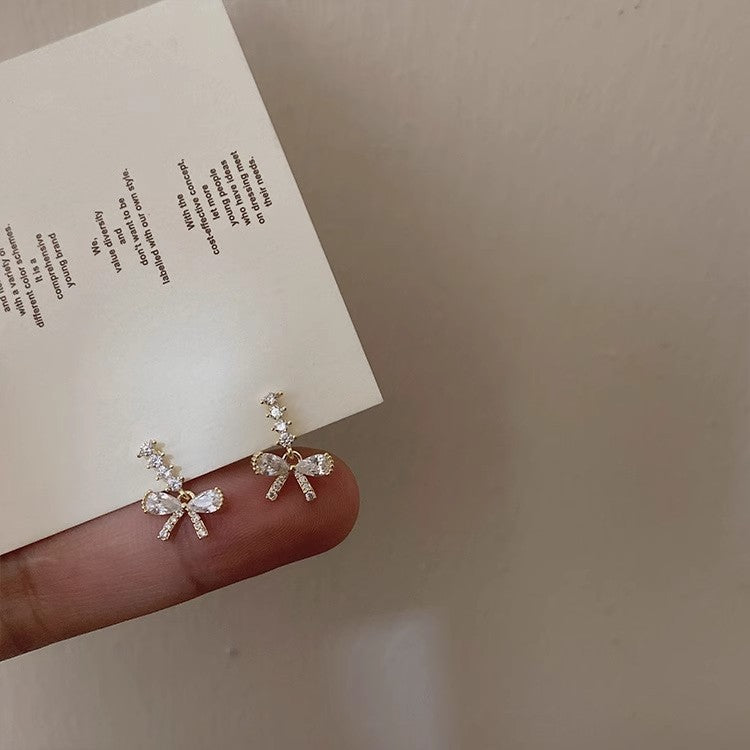 Sparking Zirconium Bow Stud Earrings Women