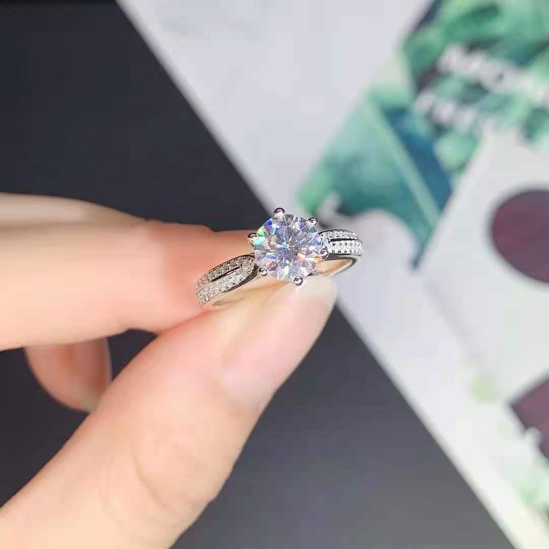 „Revelor“ Moissanite Ring 1 carat