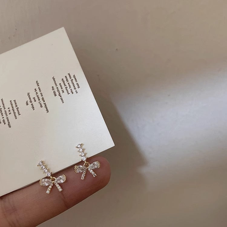 Sparking Zirconium Bow Stud Earrings Women