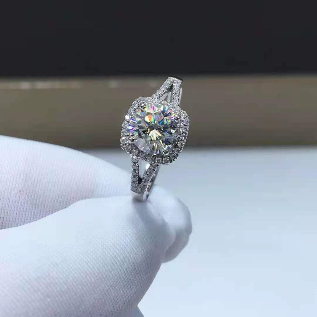 „Orryn“ Double Row Moissanite Ring