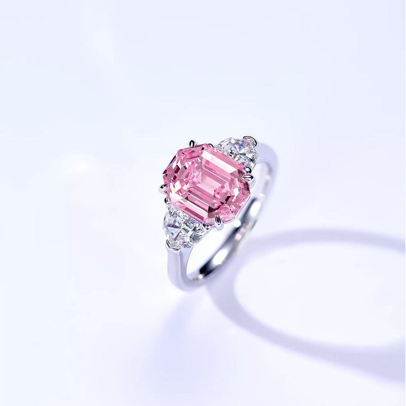 „Sorellia“ 4 Karat 925 Silver 5A Zircon Ring