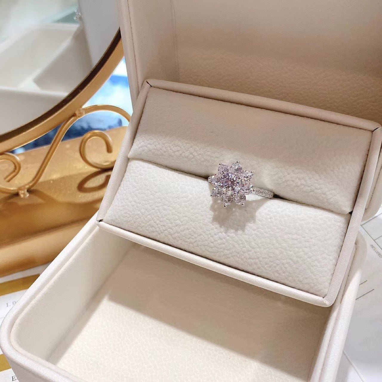 „Caelun“ Moissanite Women's Ring Sun Flower