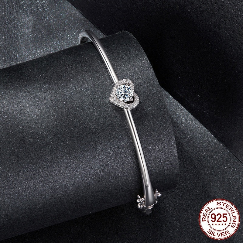Sterling Silver Moissanite Hearth bracelet