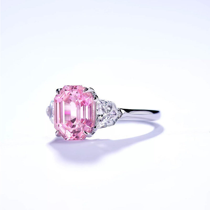 „Sorellia“ 4 Karat 925 Silver 5A Zircon Ring