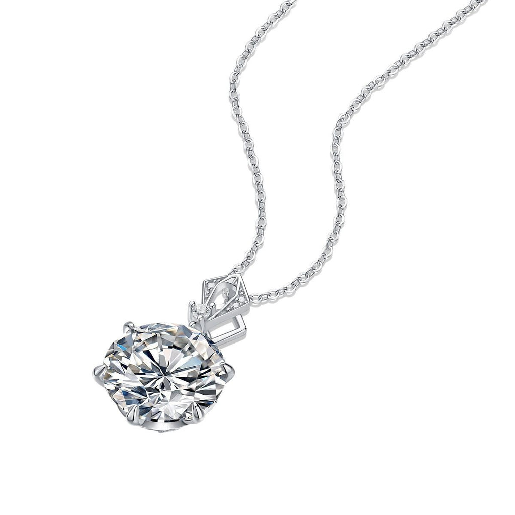 Moissanite Plain Heart Clavicle Chain Necklace
